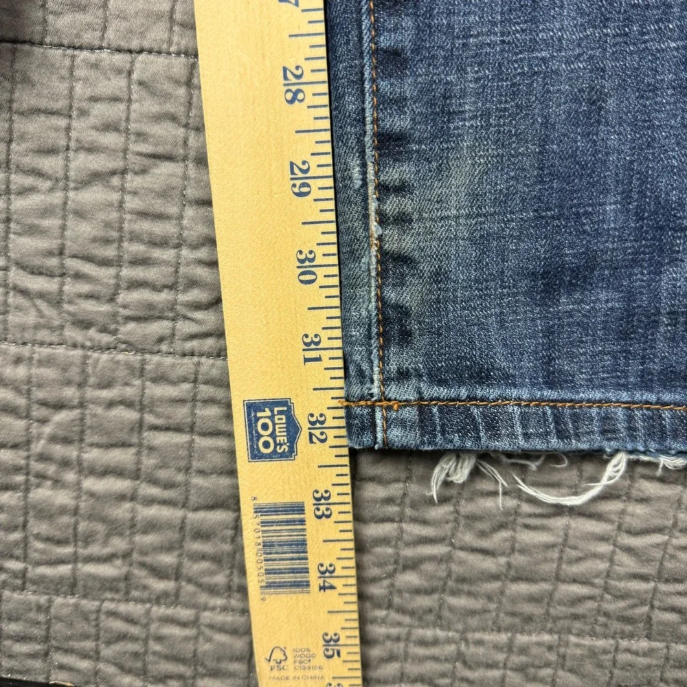 Lucky Brand 221 Original Straight Jeans Men 34x32 (36x32) Medium Wash Distressed